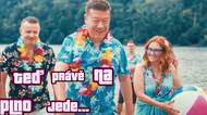 Šílený klip Tomia Okamury hned cenzurovali. Takovou hrůzu nevyvolaly ani horory Stephena Kinga